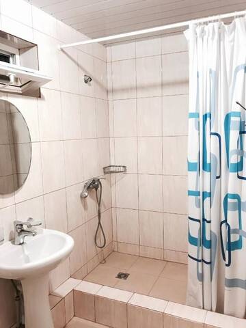 Фото номера Бюджетный трехместный номер Отель Teremok Guest House г. Lidzava 7