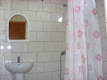 Фото номера Классический трехместный номер Мини-отель Амра г. Lidzava 8